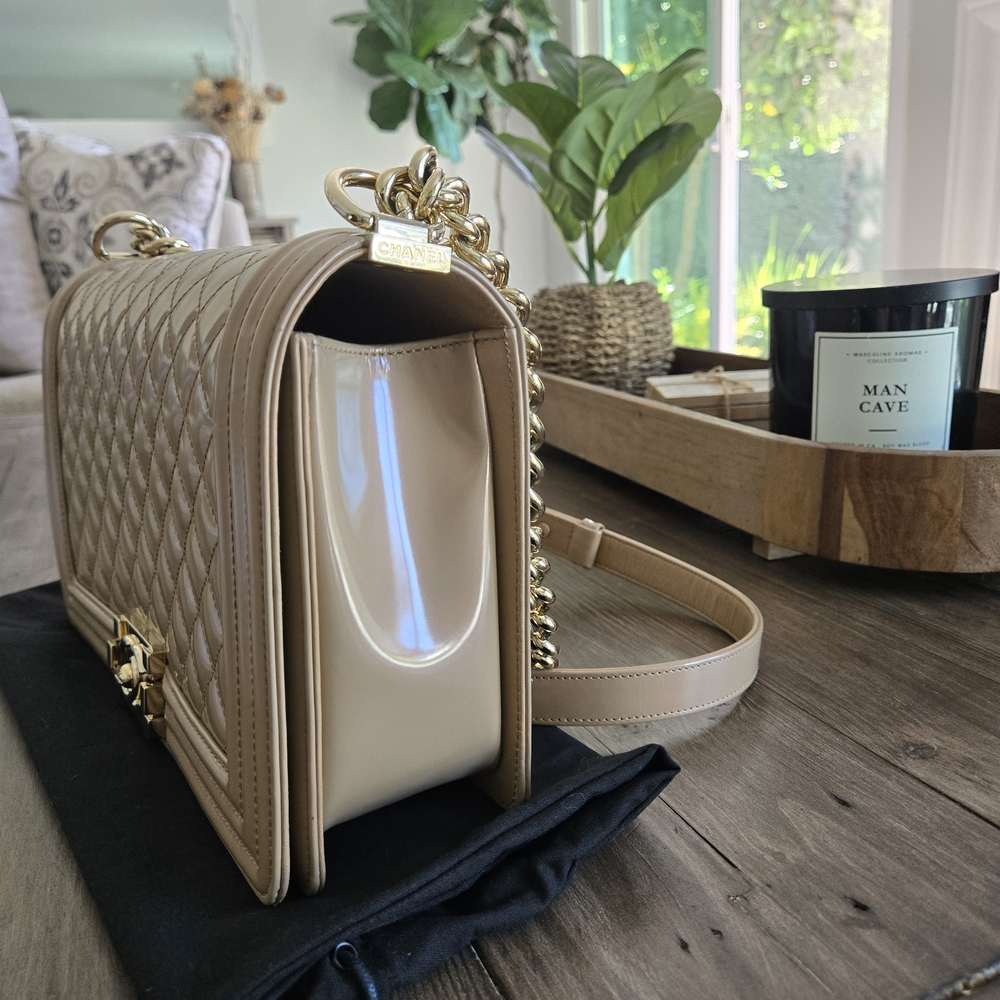 Chanel Le Boy Bag - Picture 14 of 15